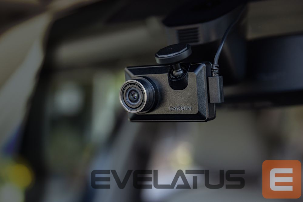 Video registratorius Garmin Dash Cam X210 dash camera