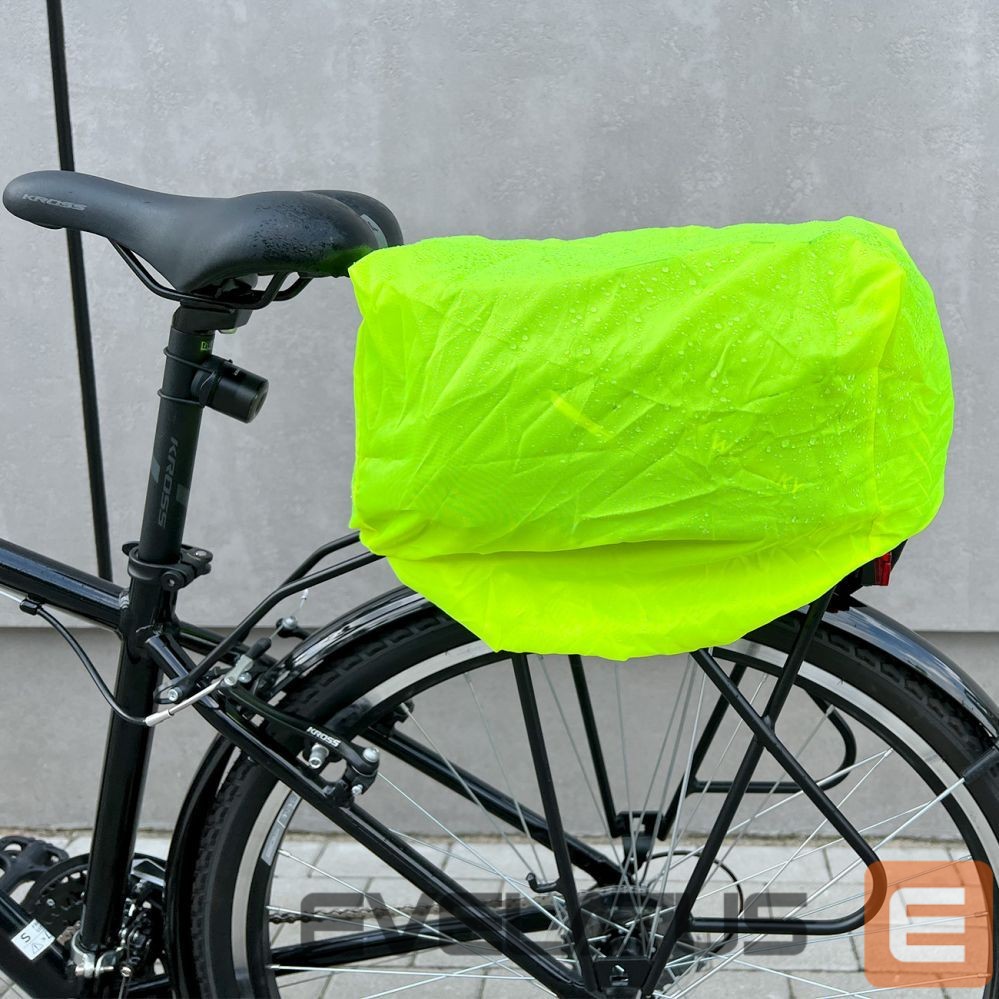 Dviračio priedas Wozinsky Wozinsky Bike Pannier Rack Bag with Shoulder Strap 9L (Rain Cover Included) Black (WBB22BK)