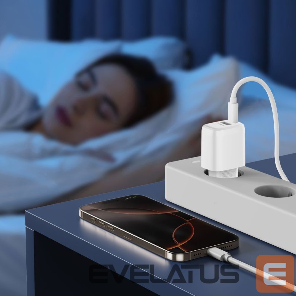 Kitos prekės Tech-Protect Tech-Protect NCA20 PD 20W QC3.0 USB-A / USB-C Wall Charger + USB-C / USB-C Cable 100cm - White