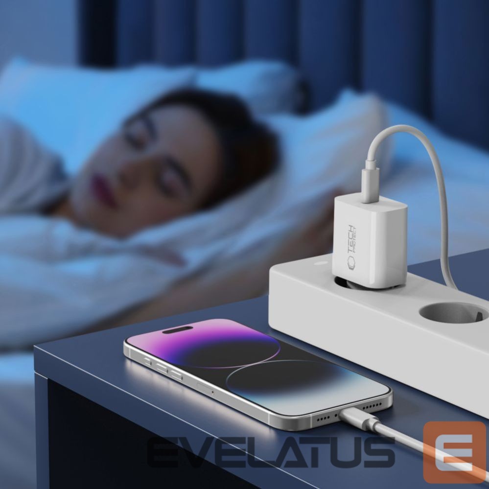 Kitos prekės Tech-Protect Tech-Protect NC20W Wall Charger with 100 cm USB-C / Lightning Cable - White