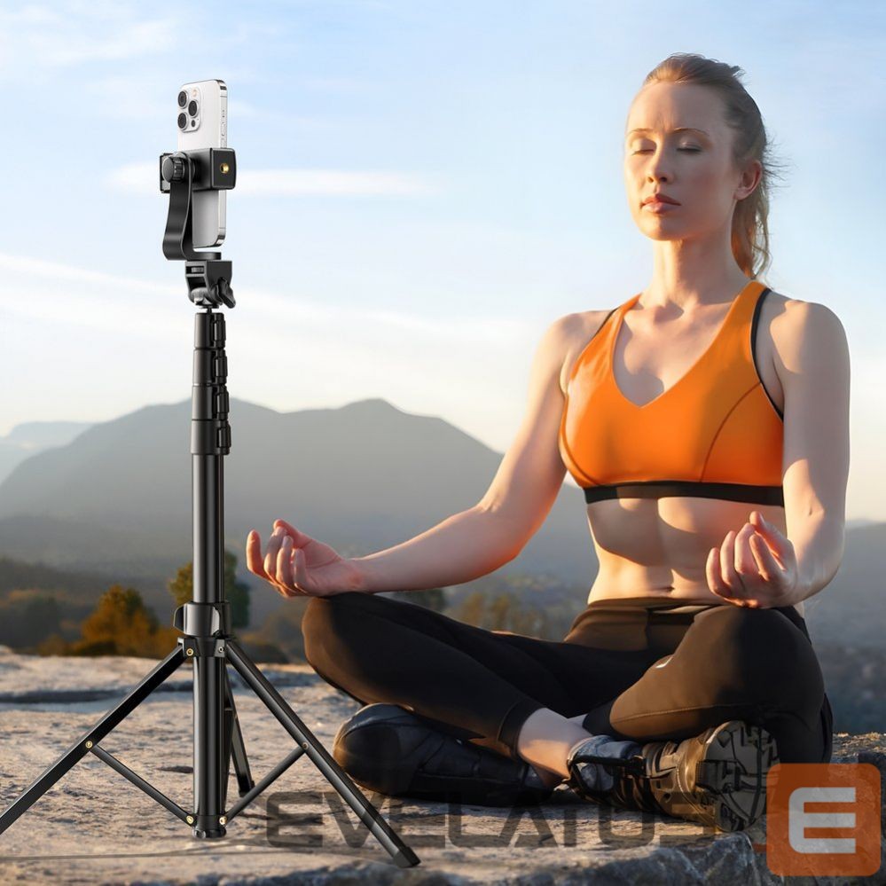Fotoaparato priedas Ugreen Ugreen LP680 selfie stick with stand and Bluetooth remote control 1.8m - black