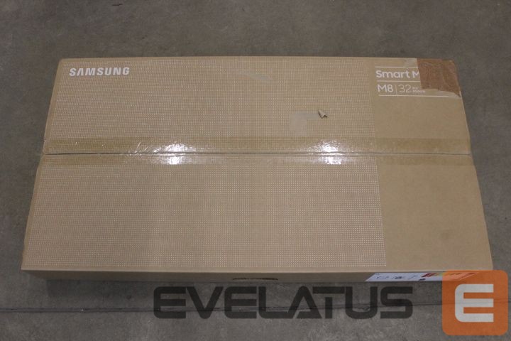 Monitoriai Samsung SALE OUT. | LS32FM801UUXDU | 32 " | VA | 16:9 | 60 Hz | 4 ms | 3840 x 2160 pixels | 400 cd/m² | HDMI ports quantity 1 | White | Warranty 24 month(s) | DAMAGED PACKAGING